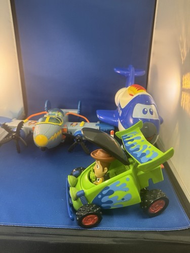Lot children airplanes - 3,